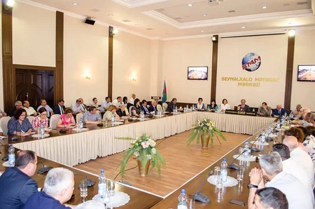 Dahinin istəyi, qələmin qüdrəti kitabının təqdimat mərasimi keçirilib