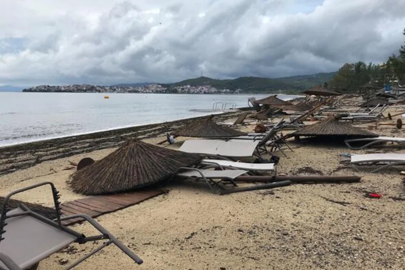 Yunanıstanda fırtına olub, 6 nəfər ölüb, 108 nəfər yaralanıb