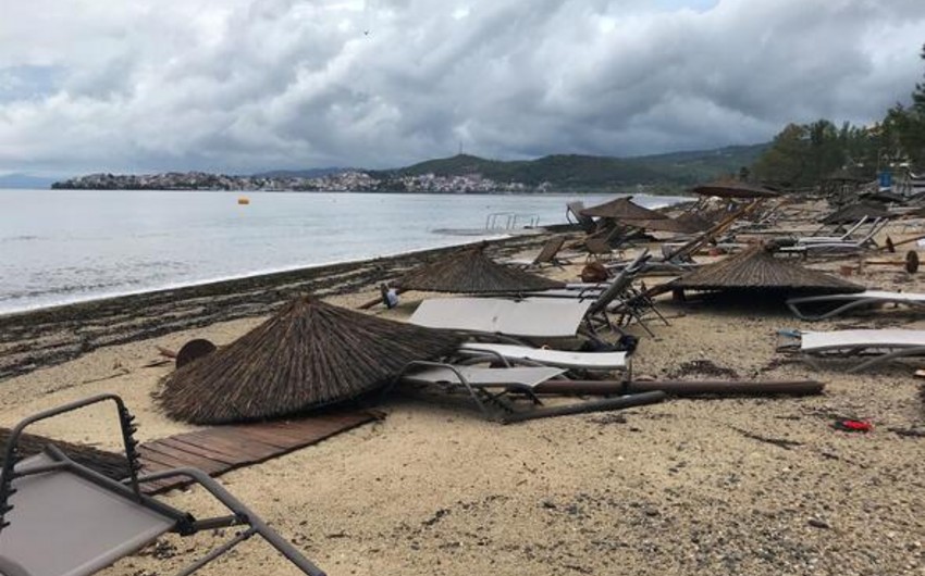 Yunanıstanda fırtına olub, 6 nəfər ölüb, 108 nəfər yaralanıb