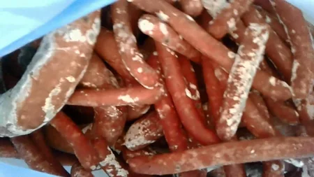 Dövlət Baytarlıq Nəzarəti Xidməti Bakıda 100 kq yararsız kolbasa aşkarlayıb