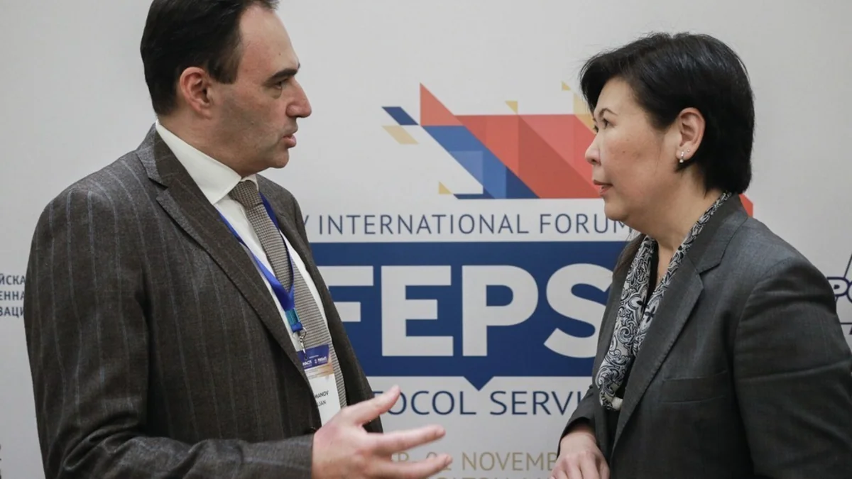 Azərbaycan protokol və işgüzar etiket üzrə aparıcı ekspertlərin beynəlxalq forumunda iştirak edib