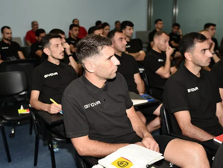 Azərbaycanın futbol hakimlərinin təlim-məşq toplanışı olub