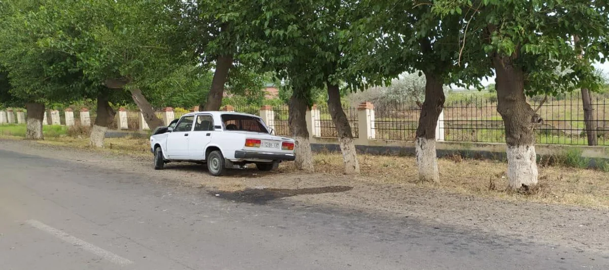 Biləsuvarda sürücü qəza törədib, həyat yoldaşı ölüb