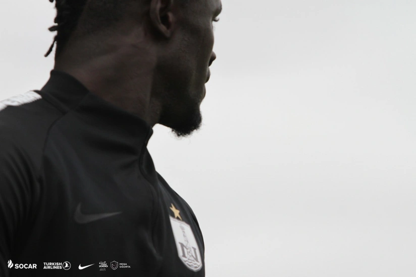 Нефтчи отдал в аренду своего ганского нападающего