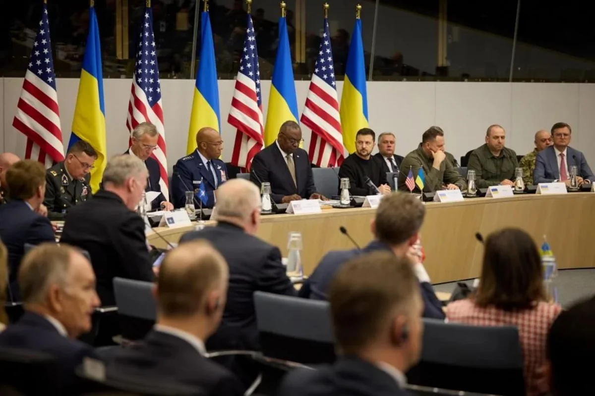 US, EU talking to Ukrainian government about possible peace negotiations 
