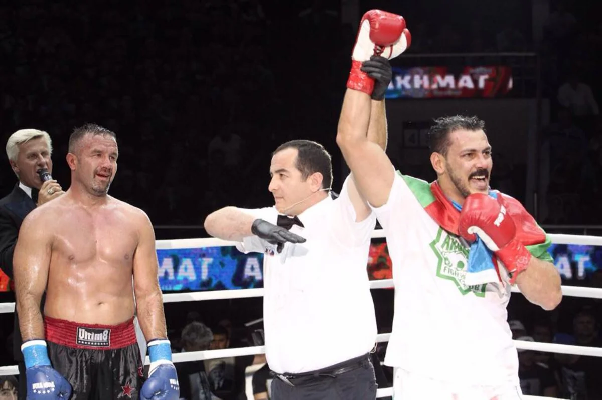 ​Zabit Səmədov bosniyalı rəqibi Dzevad Poturaka qalib gəlib - VİDEO