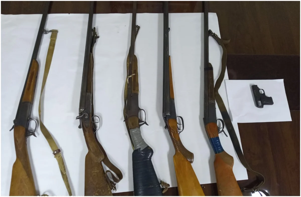 Şəmkir sakinlərindən silah aşkarlandı