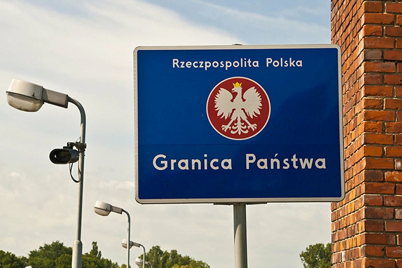 Poland to fence itself off from Belarus with wall by mid-2022