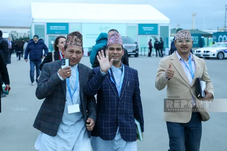 COP29-un dördüncü gününün ilk saatlarından - FOTOREPORTAJ