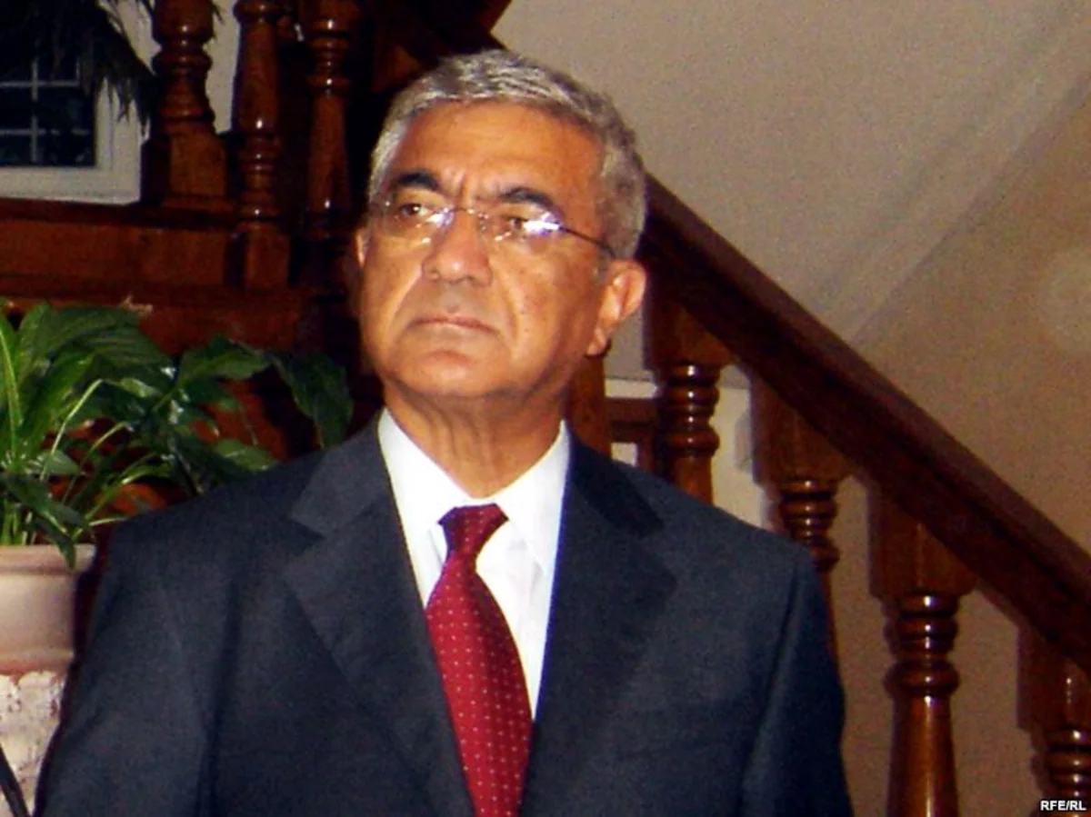 Хафиз Пашаев награжден орденом Шараф