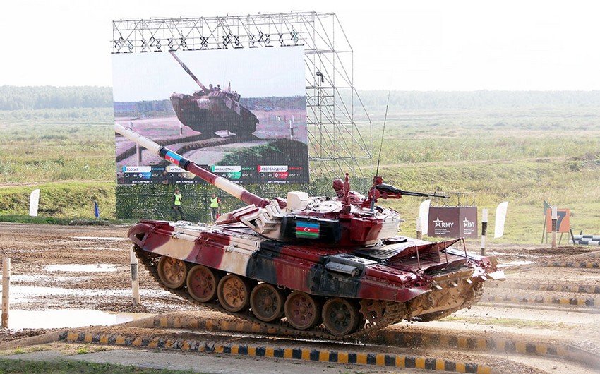 “Tank biatlonu” müsabiqəsinin yarımfinal mərhələsi keçirilir