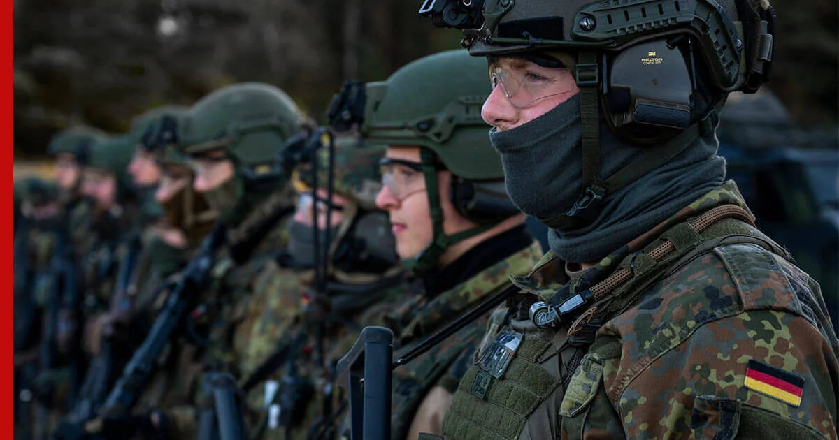 ФРГ планирует с 2025 года держать в боеготовности для защиты НАТО 30 тыс. военных