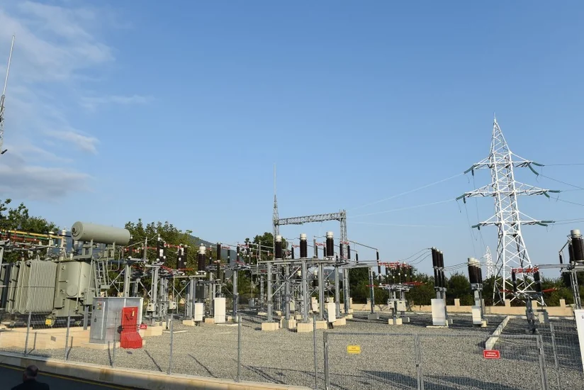 “Azərişıq” ASC-nin yenidən qurulan 110/35/10 kilovoltluq “İsmayıllı” yarımstansiyası işə salınıb