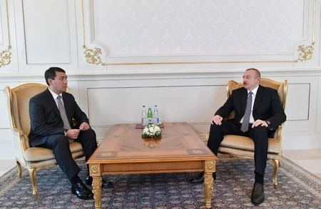 President Ilham Aliyev received credentials of incoming Kazakh ambassador