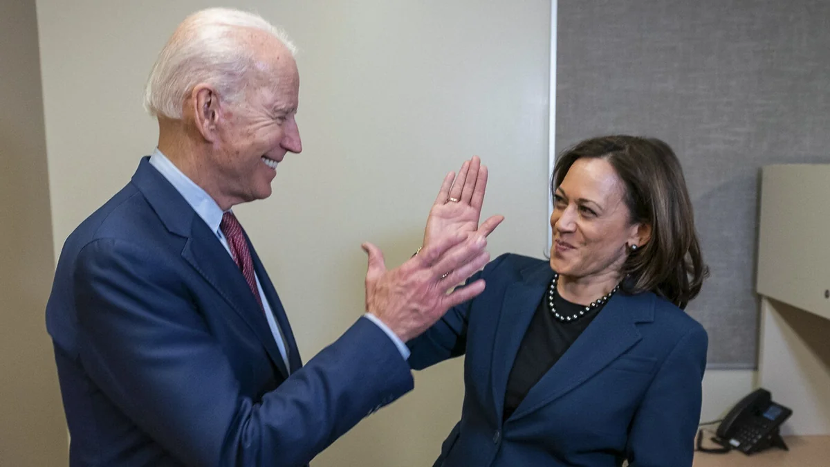 Cozef Bayden və Kamala Harris İlin adamı seçiliblər