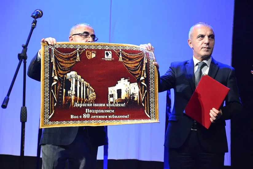 Bakıda keçirilən IV Teatr Konfransı beynəlxalq mətbuatda işıqlandırılıb