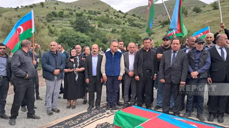 Kəlbəcərdə Birinci Qarabağ müharibəsinin üç itkin şəhidi dəfn edilib - YENİLƏNİB