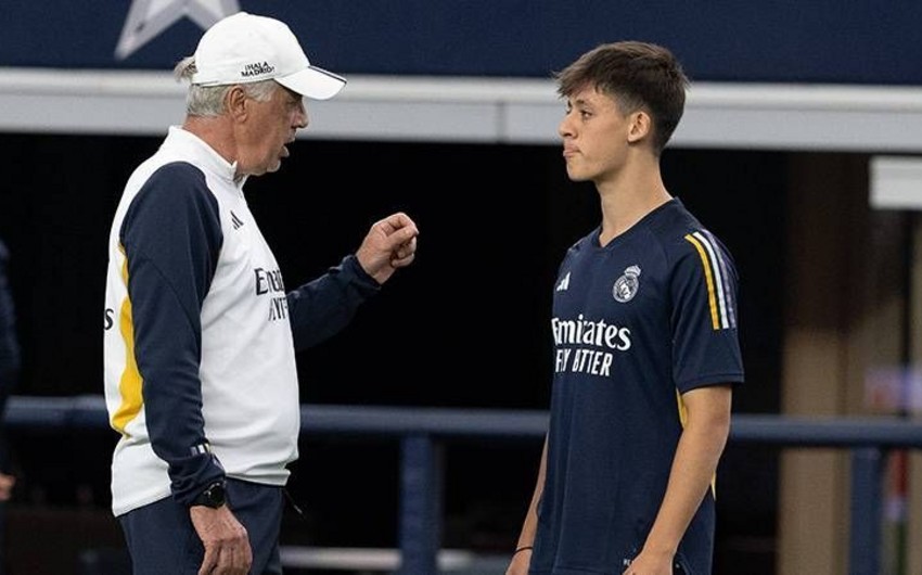 Realın baş məşqçisi türkiyəli futbolçunu tərifləyib