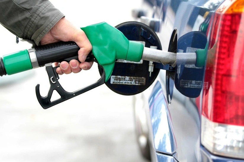 Azerbaijani population spends $1.6B on gasoline and diesel in 11 months
