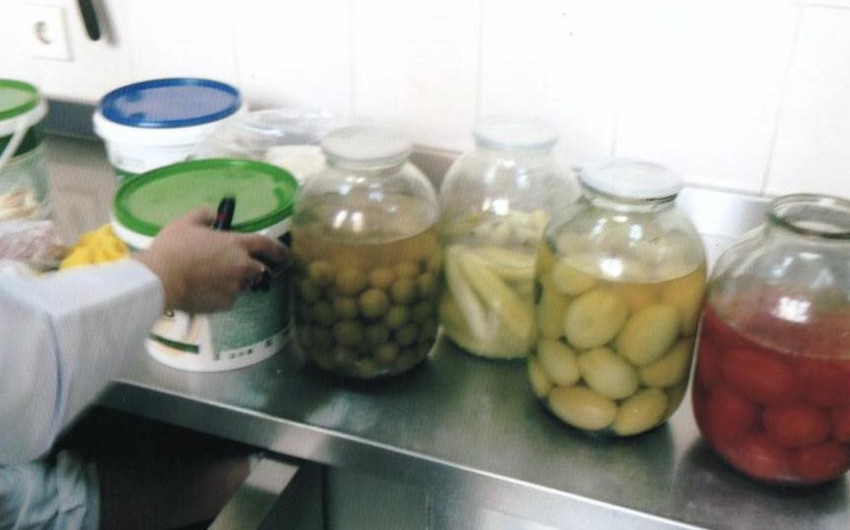 ​Perfetto restoranında verilən yeməklərdə insan orqanizminə təhlükəli mikroorqanizmlər və bakteriyalar aşkar edilib