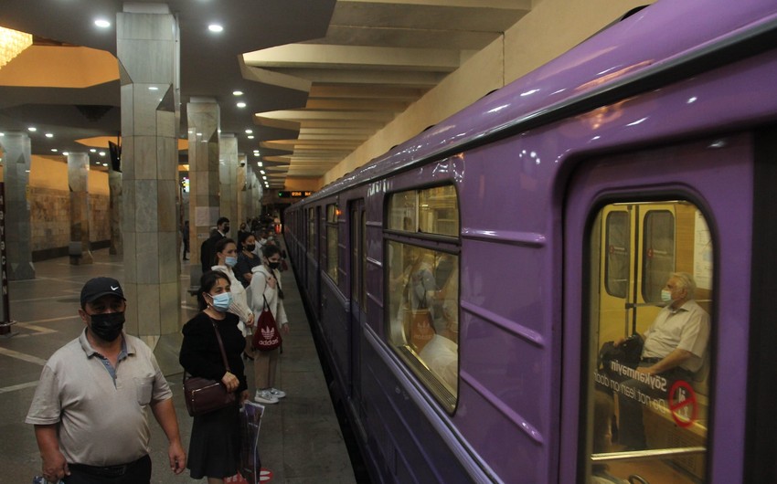 Bakı metrosu ilə gündəlik 400 min sərnişin daşınıb
