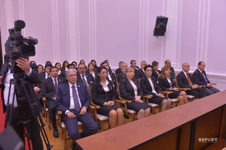 Konstitusiya Məhkəməsinin iclasının əsas hissəsi yekunlaşıb, hakimlər müşavirəyə gedib - FOTO - YENİLƏNİB-2