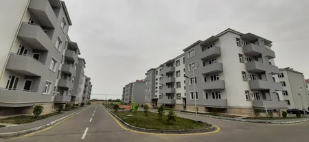 Сахиль Бабаев встретился с Нилай, потерявшей родителей в результате террора в Гяндже