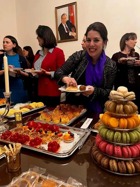 Azərbaycanın Londondakı səfirliyində xanımlar üçün Novruz şənliyi keçirilib