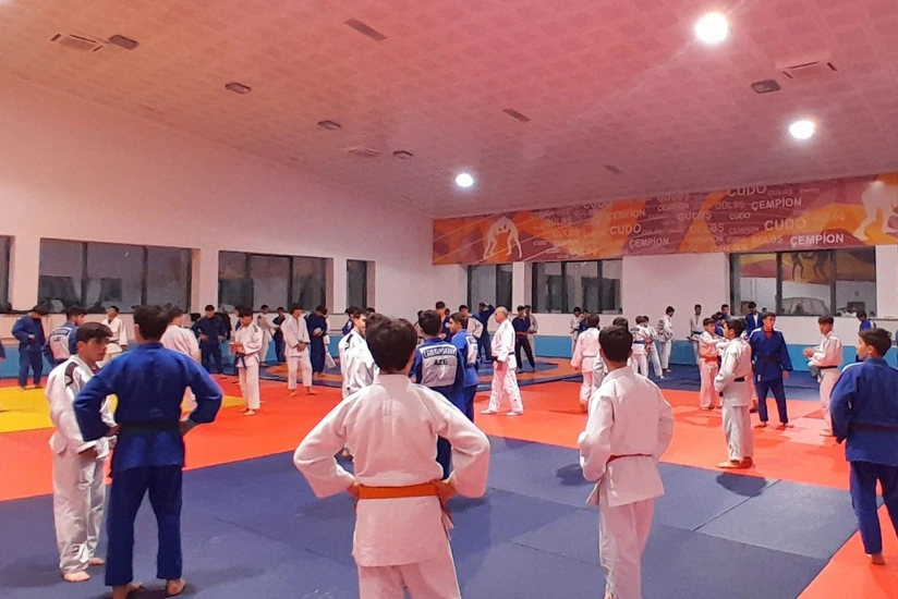 Yeniyetmə cüdoçular Göygöldə təlim-məşq toplanışında iştirak ediblər