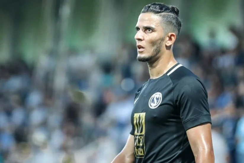 Azərbaycandan ayrılan futbolçu Rumıniya klubuna keçdi