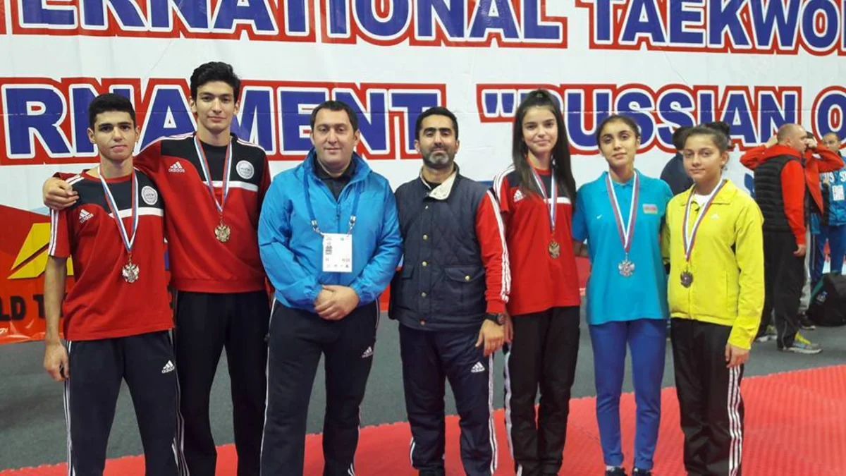 Azərbaycan taekvondoçuları Rusiyadan 5 medalla qayıdır
