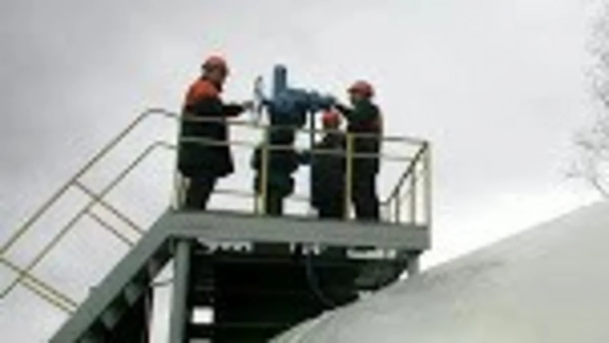 Очистка нефтетранспортной системы Польши займет около года