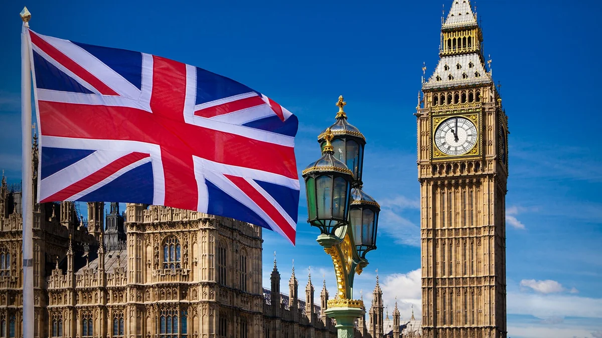 Böyük Britaniya Ukraynaya yeni hərbi yardım paketi ayırıb