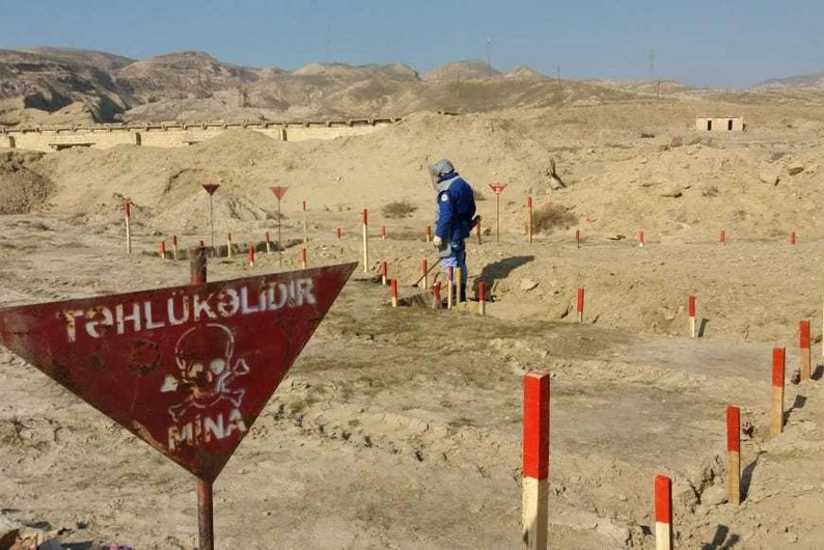 Azerbaijan reveals number of mines detected in liberated areas last month