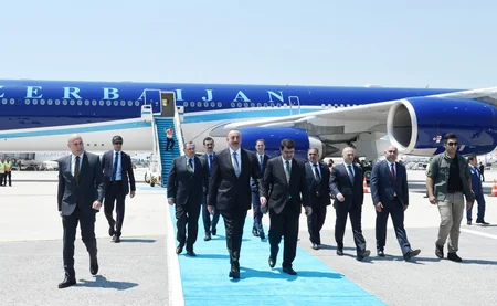 Prezident İlham Əliyev Türkiyəyə səfər edib