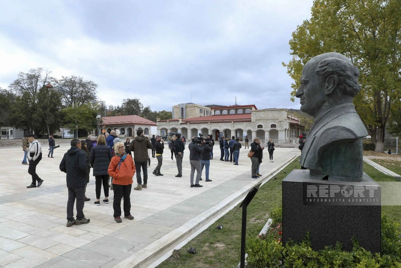 Bir qrup beynəlxalq səyyah Şuşaya gəlib