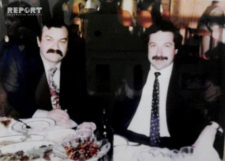 Azərbaycan milli valyutasının eskizlərini hazırlayan rəssamın 70 illik yubileyi keçirilib - FOTO