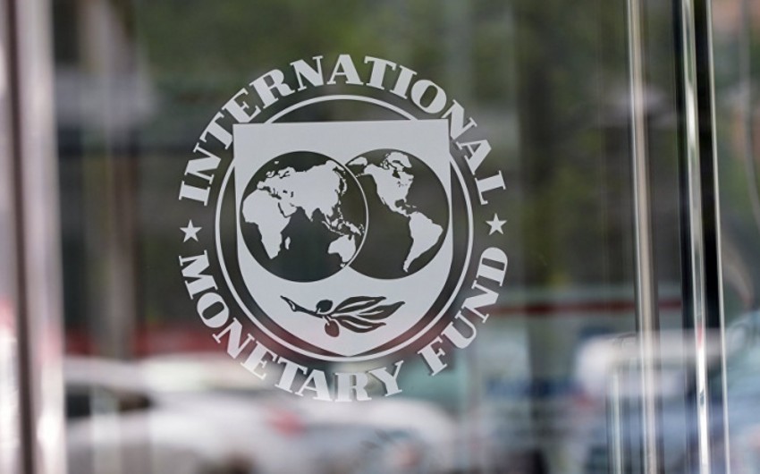 IMF: Azərbaycanın qeyri-neft ÜDM-də ortamüddətli illik artım 2,5 % olacaq