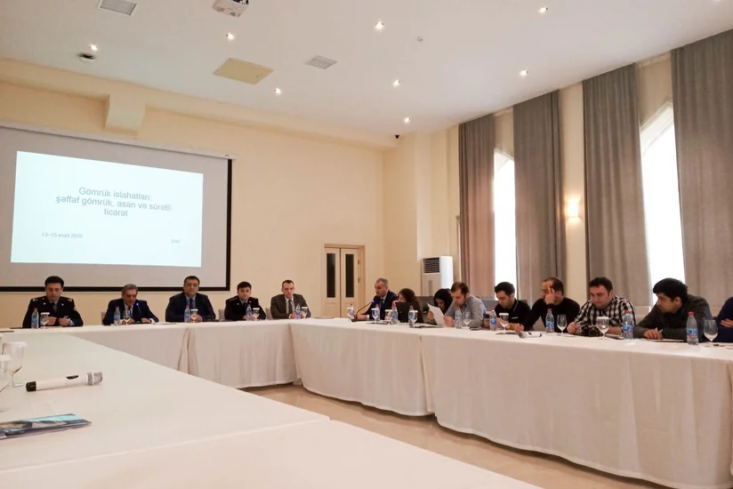 Dövlət Gömrük Komitəsi Şəkidə jurnalistlər üçün seminar keçirir