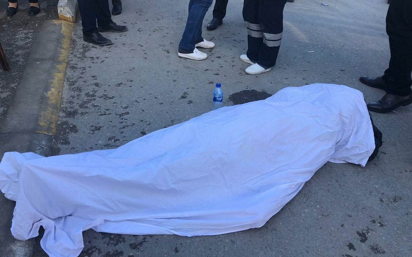 Şəmkirdə həyat yoldaşı ilə mübahisə edən kişi özünü öldürüb
