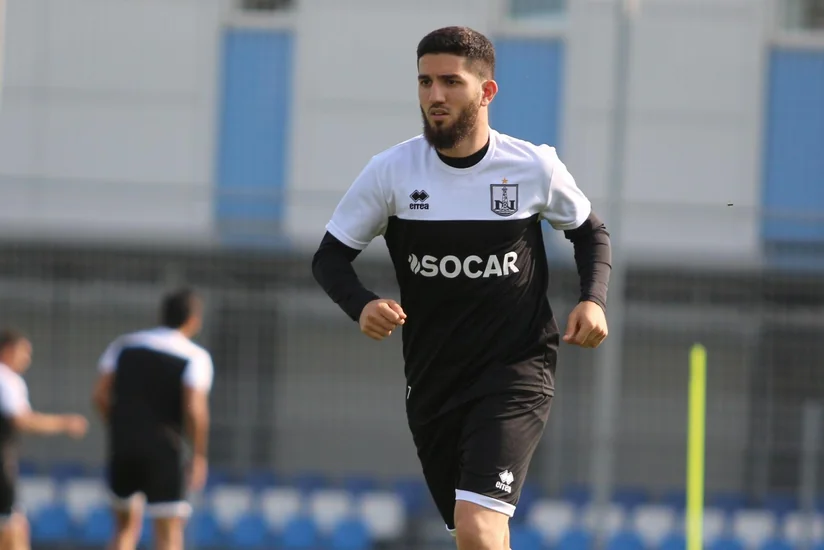 “Neftçi”nin futbolçusu zədə səbəbindən “Beşiktaş”la ilk oyunu buraxacaq