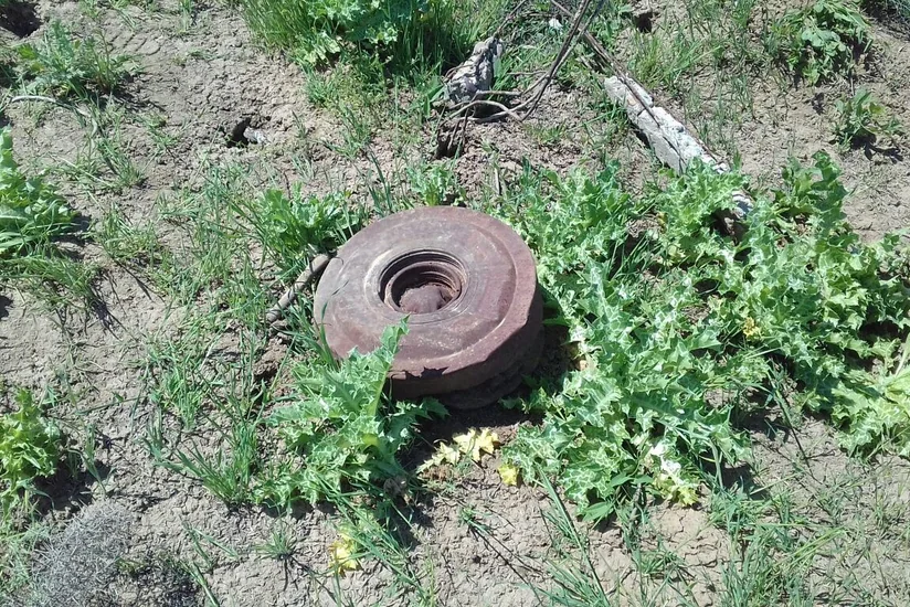 Füzulidə tank əleyhinə minanın boş gövdəsi aşkar edilərək götürülüb