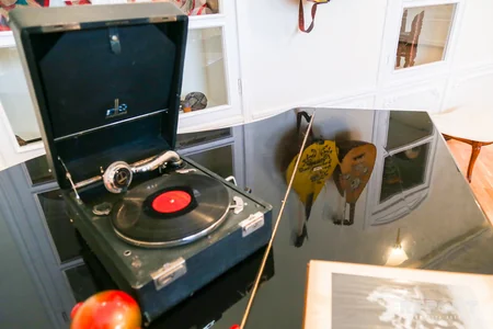 Rəşid Behbudov adına Mahnı Teatrından - REPORTAJ