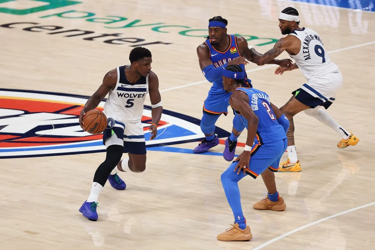 NBA-da ilk finalçı bəlli olub