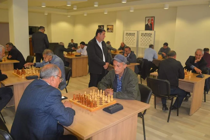 Biləsuvarda akademik Zərifə Əliyevanın 100 illik yubileyi münasibətilə şahmat turniri keçirilib
