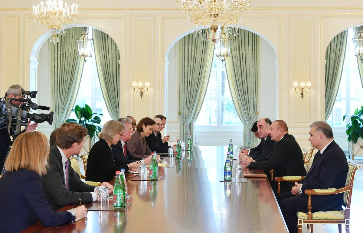 President Ilham Aliyev receives U.S. President’s national security adviser