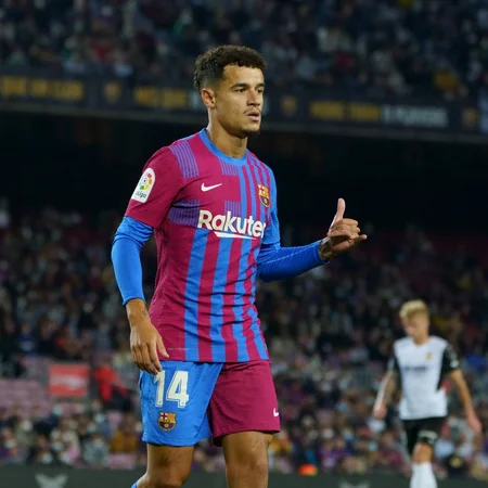 Ла Лига: Барселона обыграла Валенсию - ВИДЕО