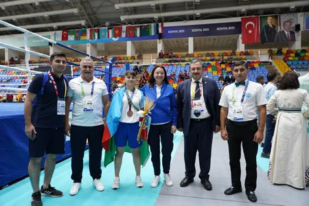 Daha bir Azərbaycan kikboksçusu İslamiadada medal qazanıb