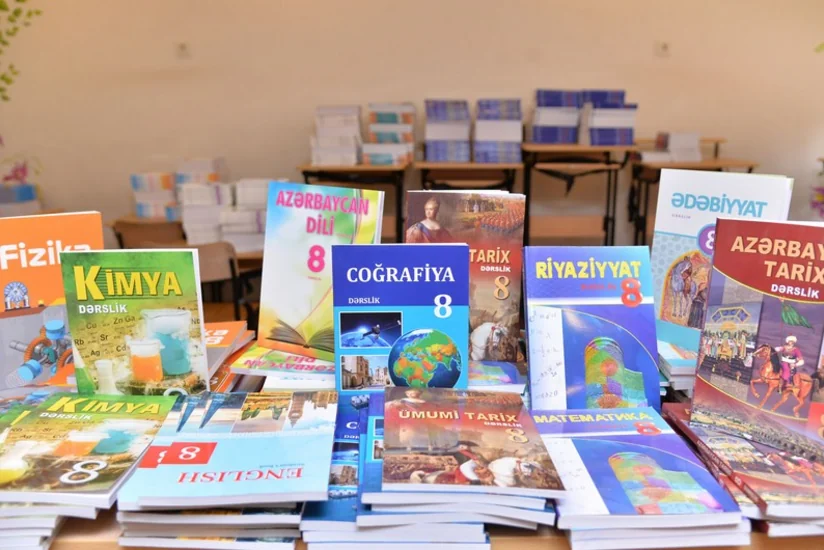Dərsliklərin əldə edilməsi ilə bağlı valideynlərə müraciət edilib
