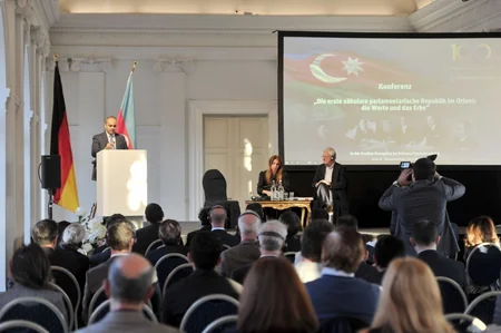 Berlində Azərbaycan Xalq Cümhuriyyətinin 100-cü ildönümünə həsr edilmiş elmi konfrans keçirilib